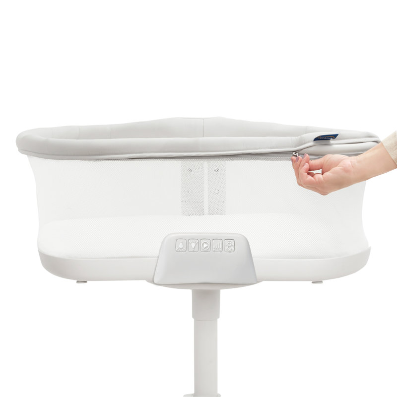 BassiNest Swivel Sleeper Bassinet with Bedding with Mattress