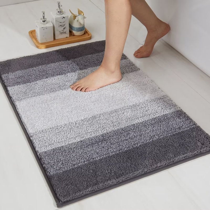 Ensemble de tapis de bain épais Ebern Designs pour salle de bain absorbant l'eau et antidérapant, L 24 po x l 16 po, Gris