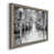 Toile avec cadre gris