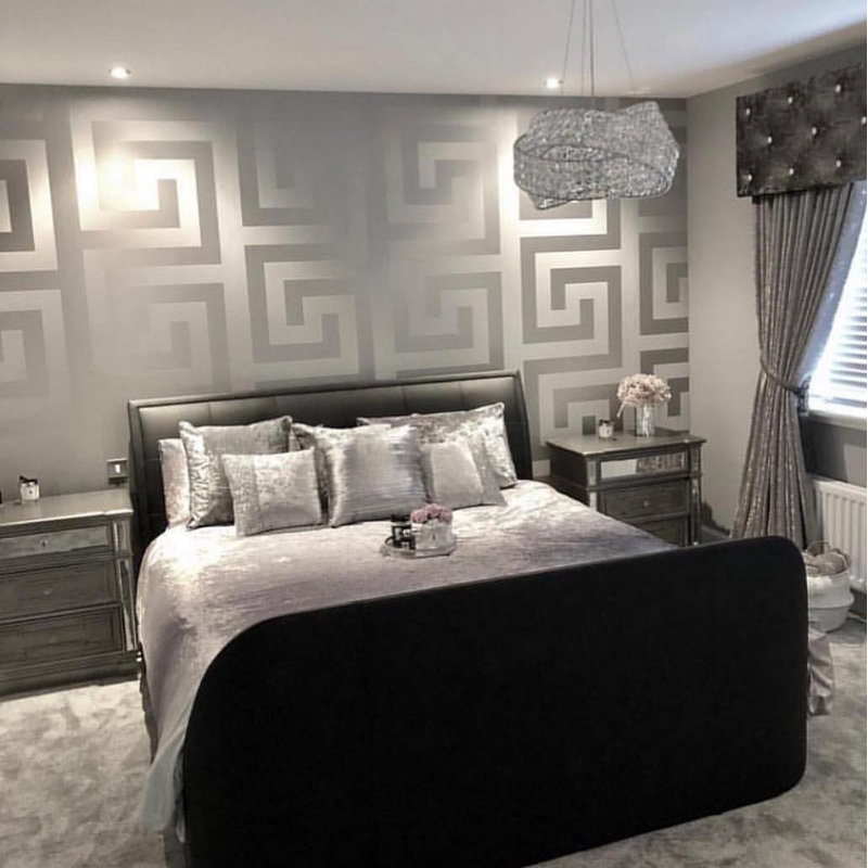 Versace Greek Key Silver Gray Vinyl Wallpaper, Silver/Gray, 33' L x 27" W