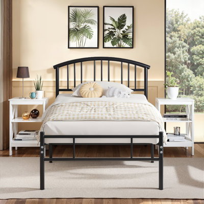 Lit simple en métal avec 2 tables de chevet blanches - ensemble de chambre à coucher moderne 3 pièces