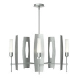 Passage 5 - Light Wagon Wheel Chandelier