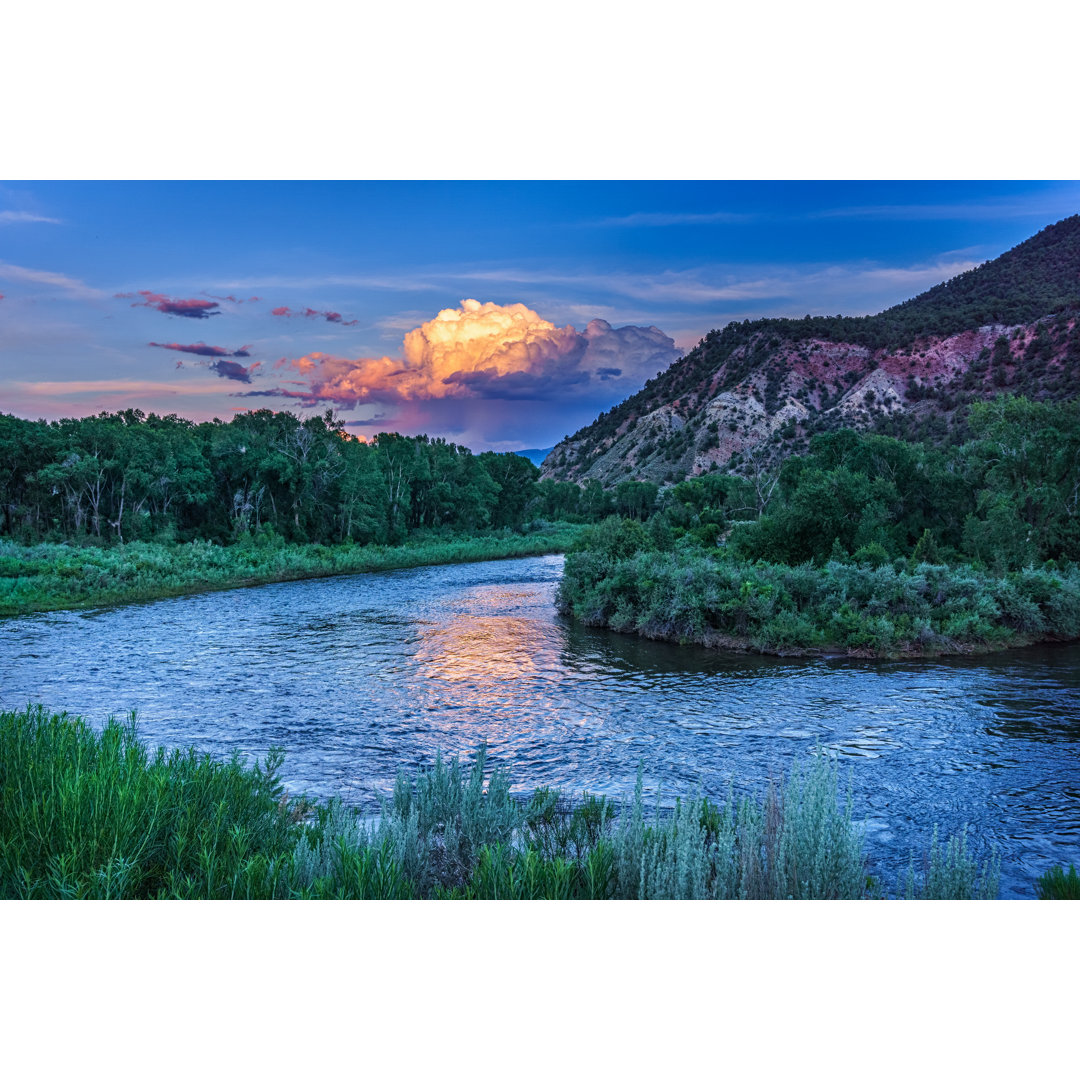 Eagle River Summer View - Kunstdrucke auf Segeltuch