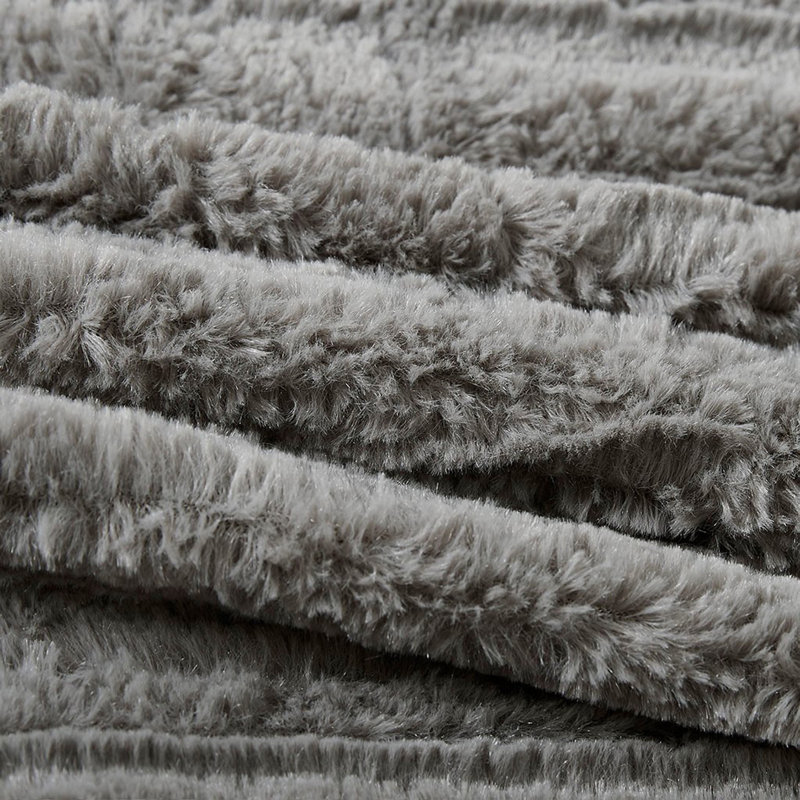 Full Fur Down Alternative Comforter Mini Set, Full XL Comforter + 2 Pillowcases