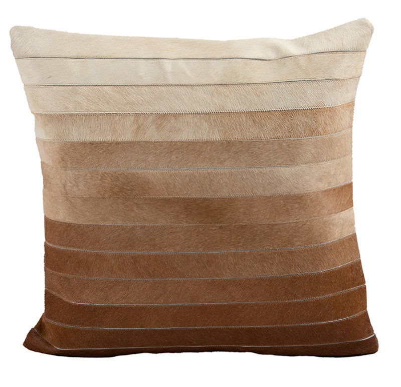  Coussin en cuir de vache avec motif de bandes ombrées - Accent en cuir, Crème / Havane, H 20 po x l 20 po, Carré