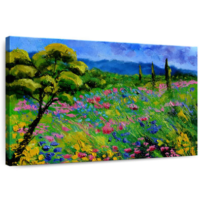 Alvord Windy Tuscany Garden Field