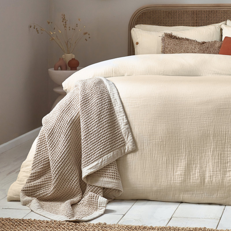 Mukadas Reinforced Cotton 200 TC Duvet Cover Set, Cream, Kingsize - 2 Standard Pillowcases