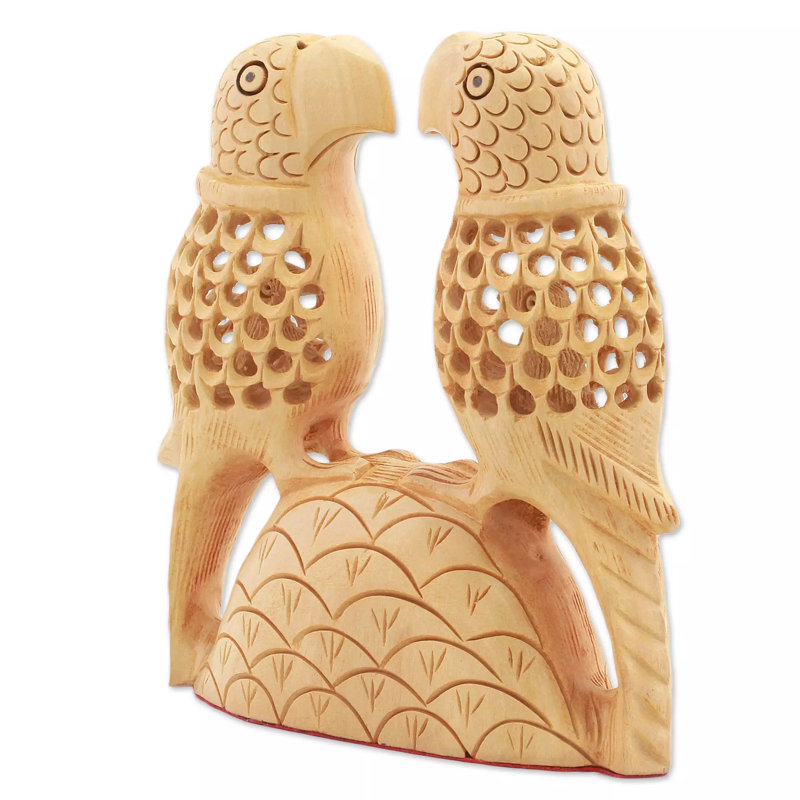 Kingsdown Parrot Hearts