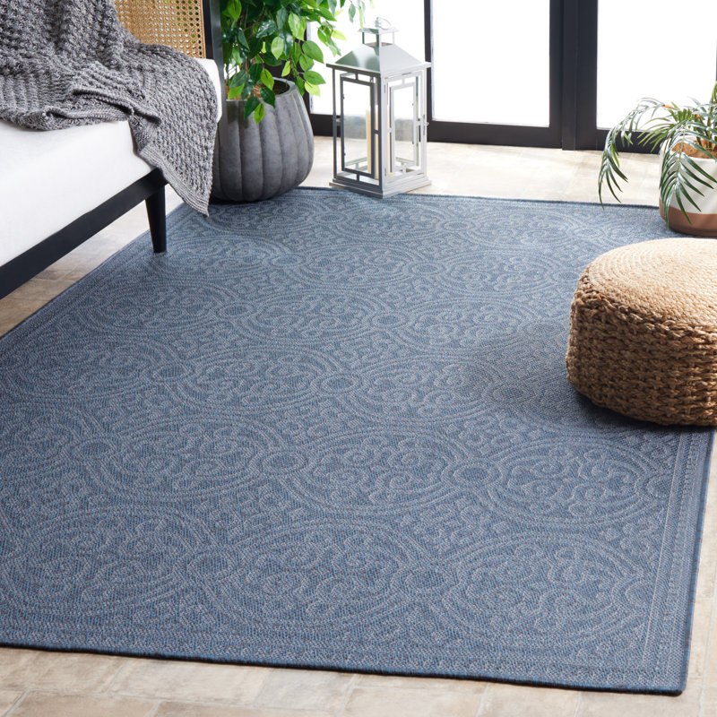 Seleana Performance Machine Washable Oriental Indoor/Outdoor Area Rug, Rectangle 5'3" x 7'6"