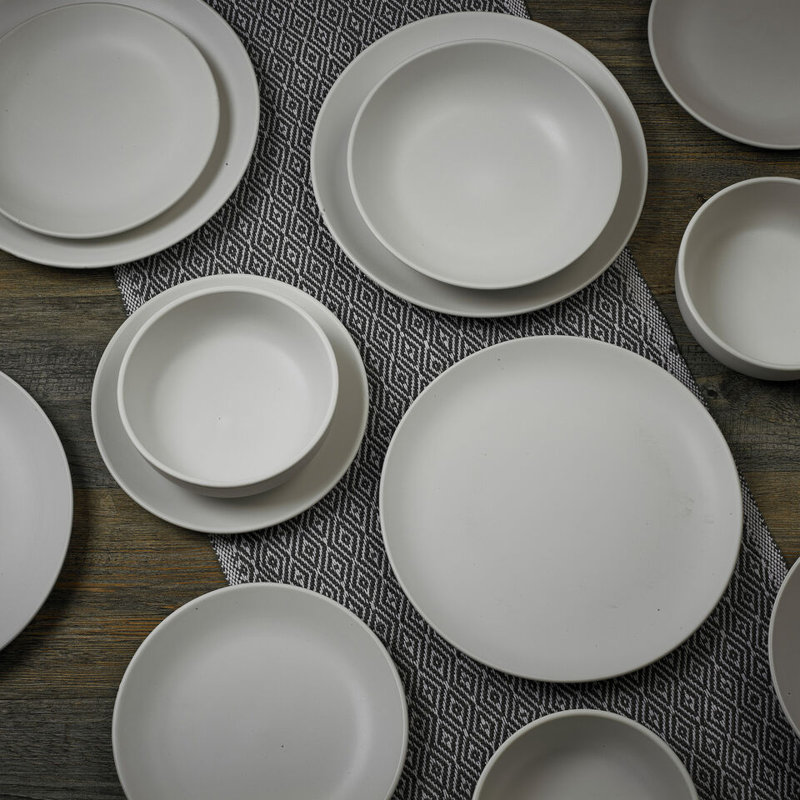 Piece Ceramic Dinnerware Set - Service for 4, White