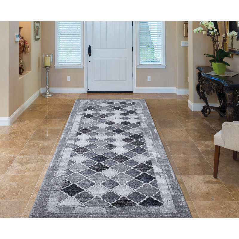 Arianah Geometric Indoor Rug, Runner 2'3" x 7'3"