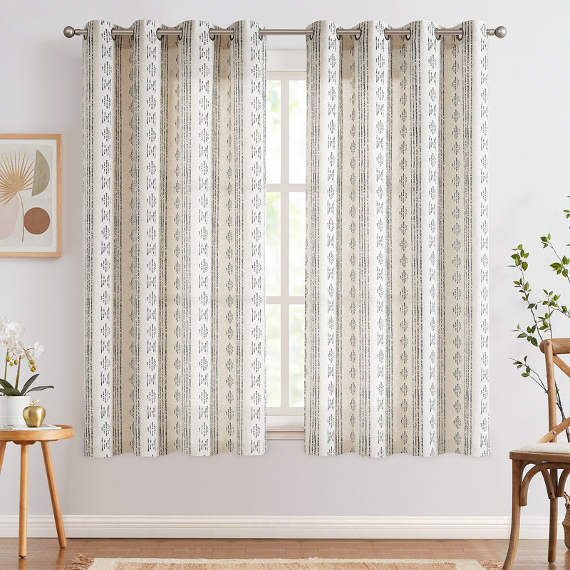 Paire de rideaux semi-transparents avec passe-tringle Amadas, L 52 po x L 63 po, Blanc / jaune moutarde