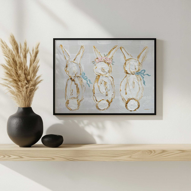 «Bunny Trio» par Mackenzie Kissell, reproduction d'art, L 40 x H 30, Doré, Impression encadrée