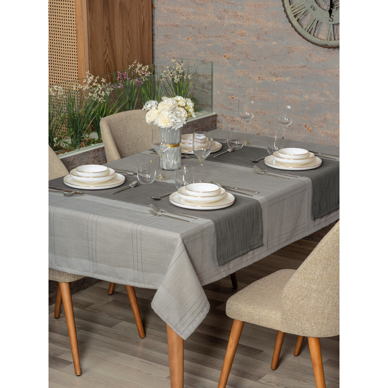 Nappe, 2, L 63 po x l 61 po, Écru
