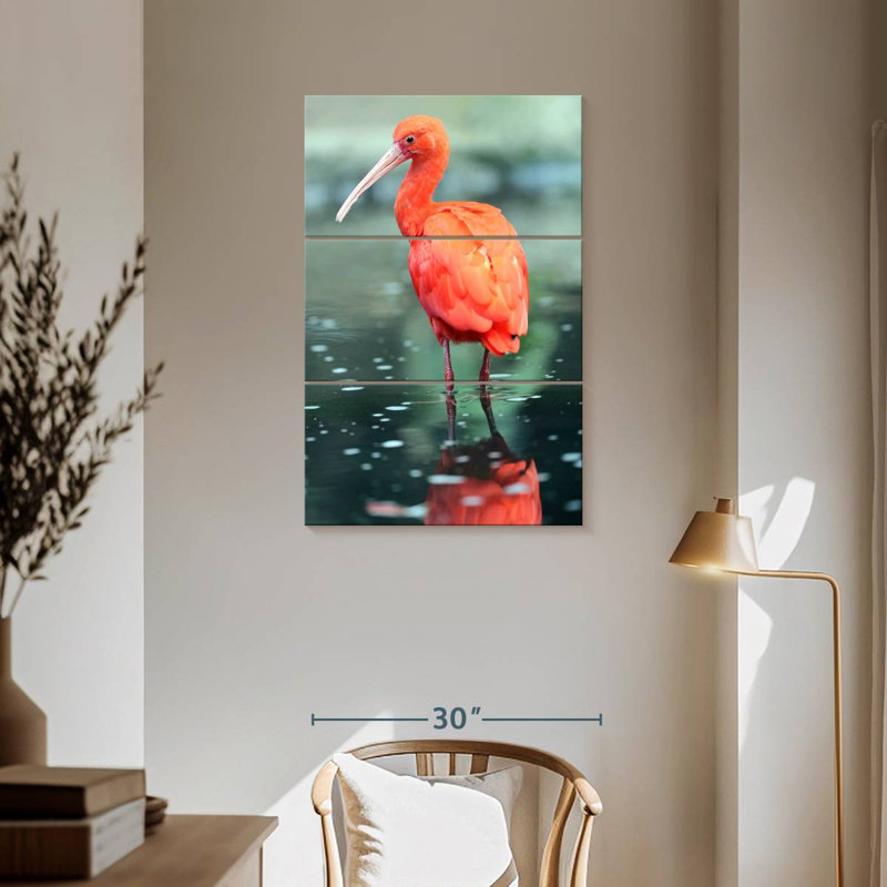 Oiseau écarlate Brampt, H 57 po x l 36 po