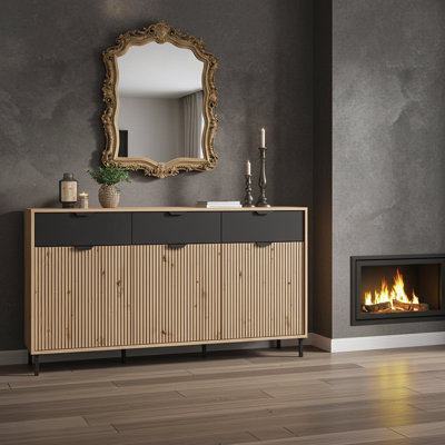157cm Sideboard