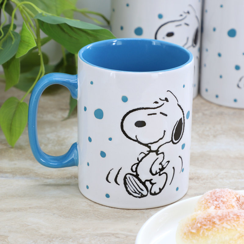 Gibson Peanuts 4 Piece 17 Ounce Stoneware Mug Set in Blue