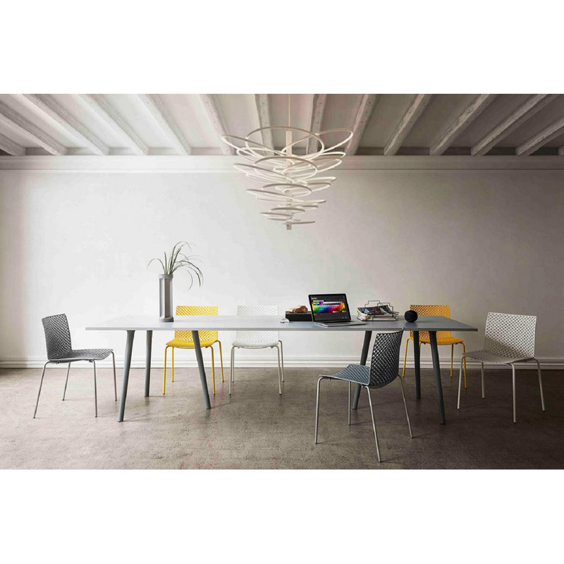 Chaise de salle à manger de patio empilable Fuller, Gris perle
