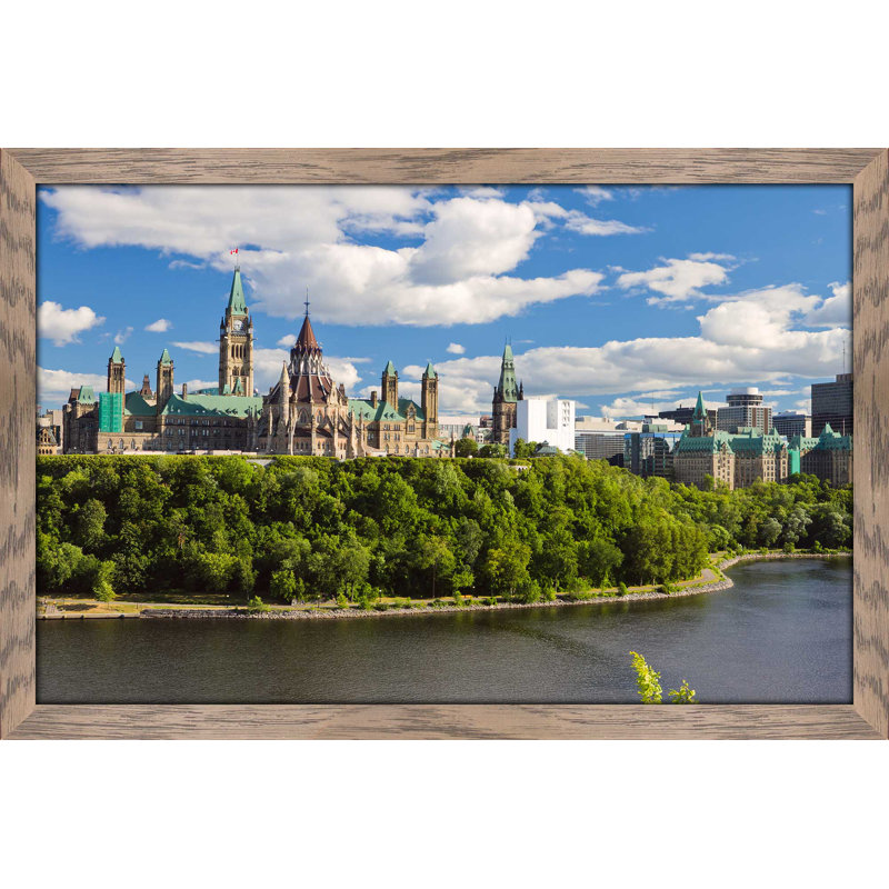 «Oh Canada», reproduction de photo encadrée, H 33,5 po x l 49,5 po x P 1 po, Cadre taupe délavé