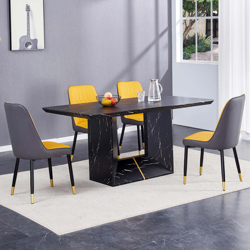 Ensemble de table et de chaises. Cette table de salle à manger moderne avec un design marbré en MDF vous donne une sensation luxueuse et élégante.