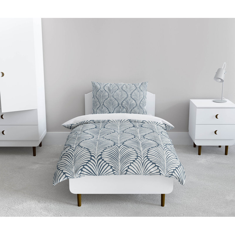 Elegant Palms Decorative Lightweight Comforter Set, Blue