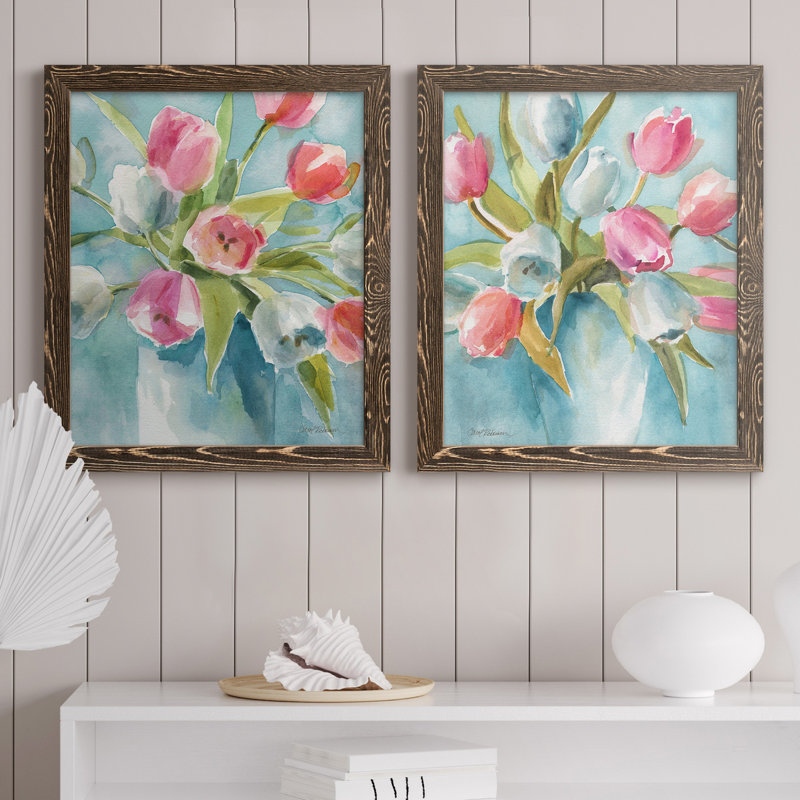 Today's Tulips I - ensemble de 2 reproductions d'art sur papier, H 20 po x l 17 po x P 1 po, Toile avec cadre en noyer