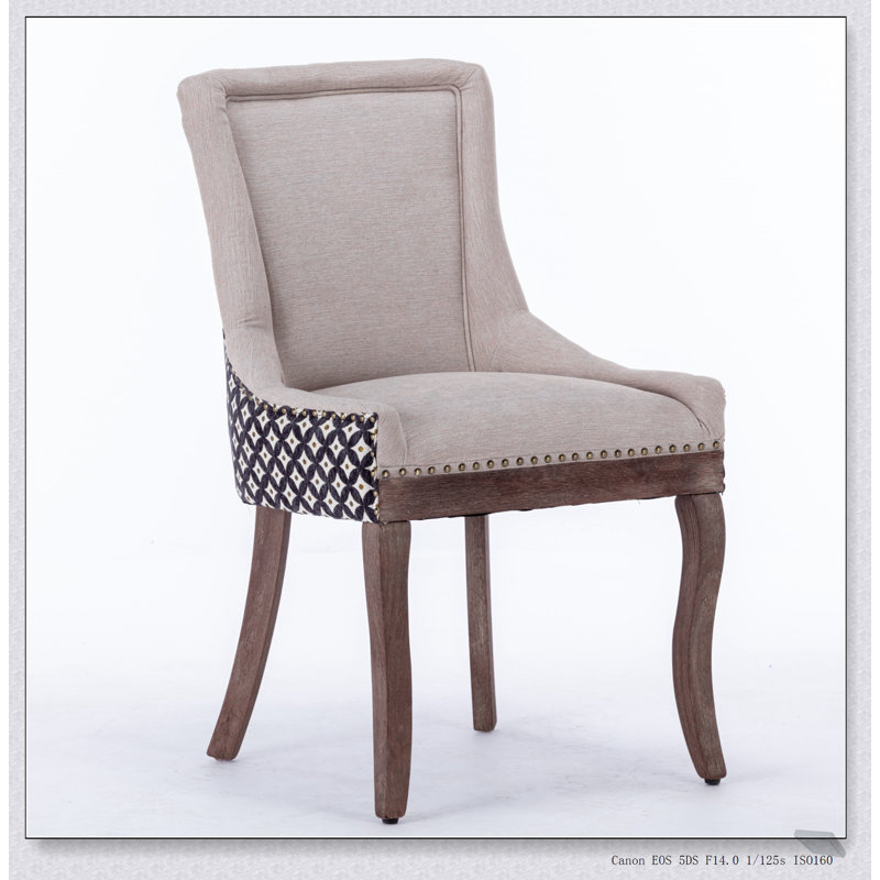 Chaise de salle à manger Ultra Side avec tissu épais, dossier haut et rivets décoratifs pour un confort élégant
