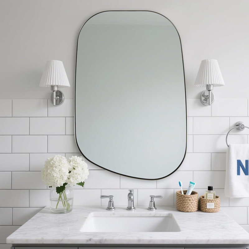 Miroir de salle de bain Huldrik Cadre en acier inoxydable, 32 po x 24 po, Chrome poli