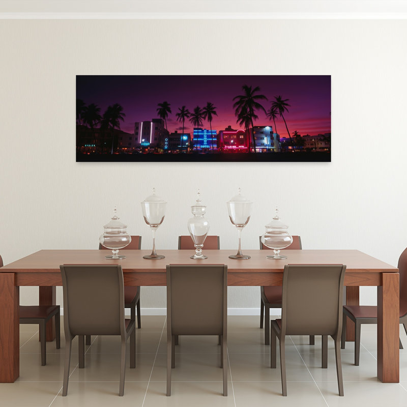Hôtel illuminé la nuit, South Beach, Miami, Floride, États-Unis, art abstrait coloré, palmier, plage, art mural