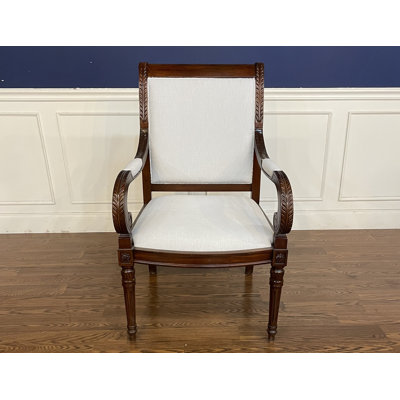 Newport Arm Chair With Muslin Fabric