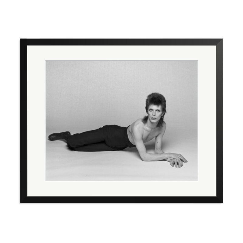 Bowie, Diamond Dog, Black, 25" H x 31" W