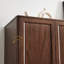 Armoire simple et légère en bois massif de luxe