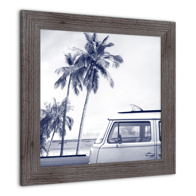 Coastal Beach Van, reproduction encadrée, Gris