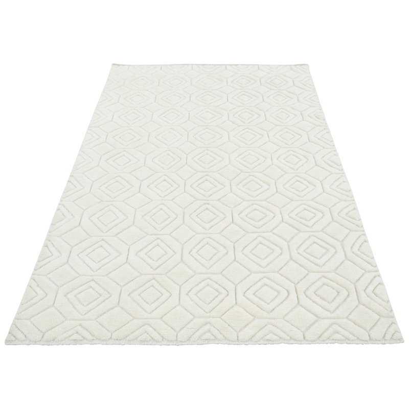 Cream Moroccan Wool Rug - 4'10" x 8'8"
