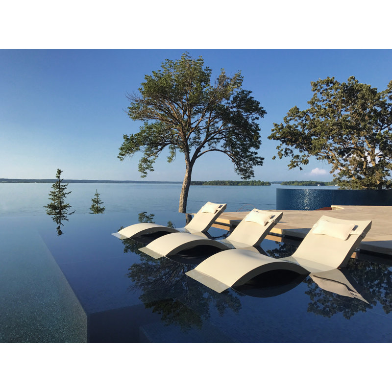Chaise longue de piscine Ledge Lounger Signature, Ivoire