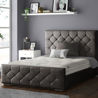 Chen Upholstered Bed
