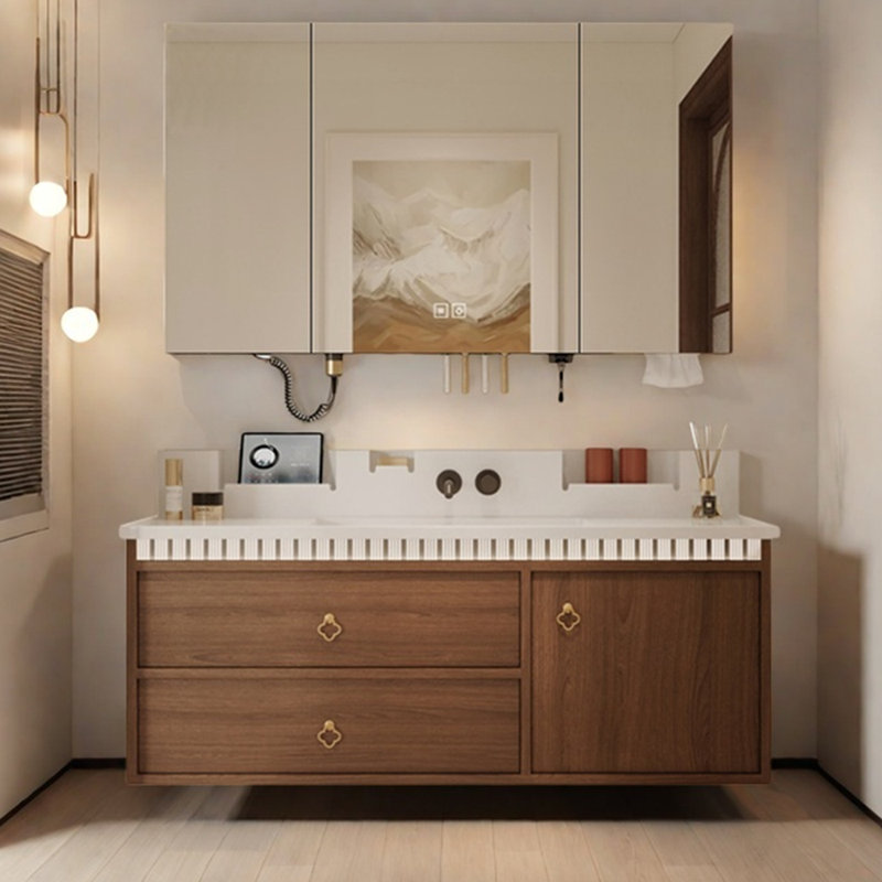 Armoire de salle de bain vintage