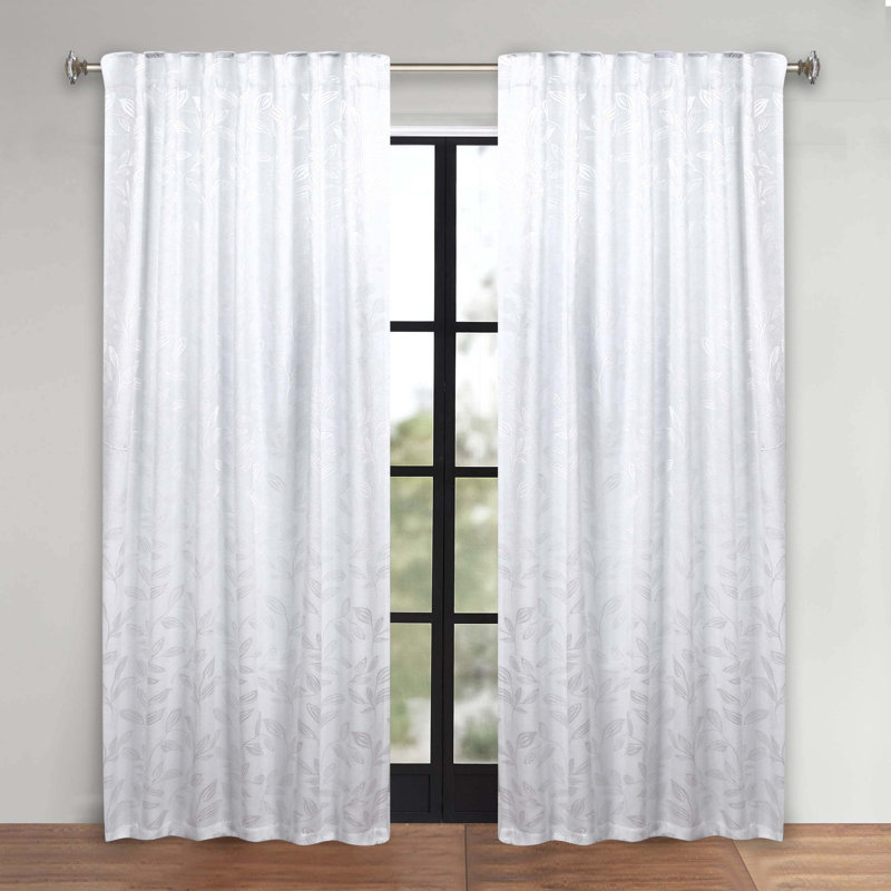  Rideaux occultant 100% polyester à motif de feuilles, L 52 po x L 84 po, Blanc / blanc