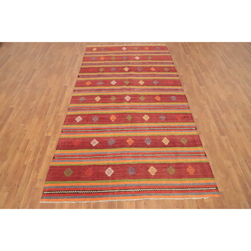 Tapis en laine à motif géométrique Kilim