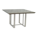 Moderna Outdoor Square Dining Table