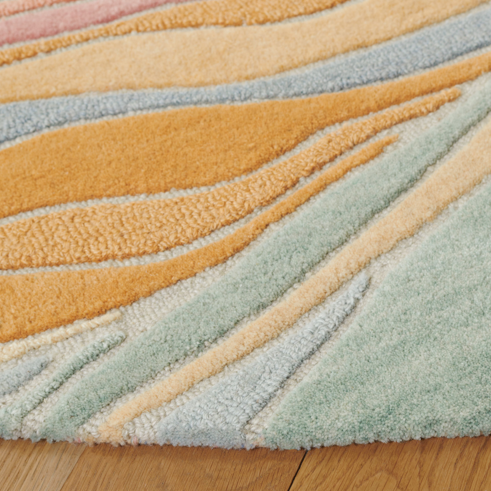 Hand-Tufted Abstract Rug, Round 6'