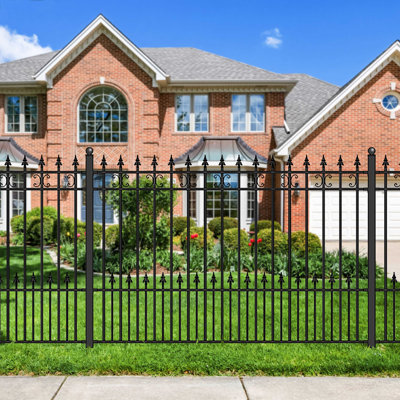 60'' H x 192'' W Metal Fencing Kits