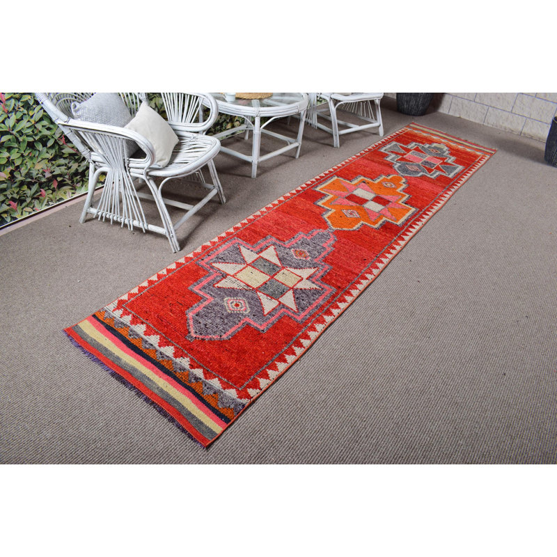 Tapis de couloir turc fait à la main en rouge distinctif pour un attrait de couloir unique