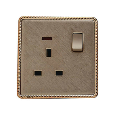 Brandov Wall Mounted Socket