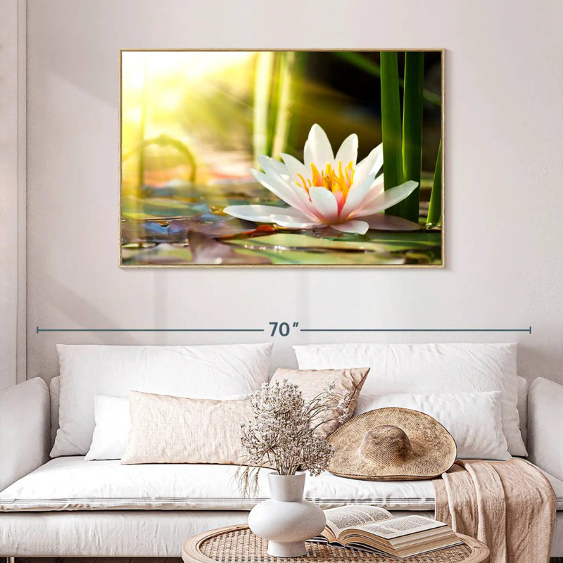 Nénuphar ensoleillé, Cadre flottant en bois naturel, 46 po x 31 po