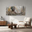 Femme avec motifs géométriques et feuille d'or Halo, art mural sur toile-133391813
