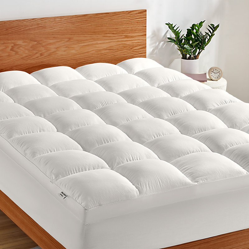 Extra Thick Fitted Mattress Pad, Plush & Supportive, Full / Double