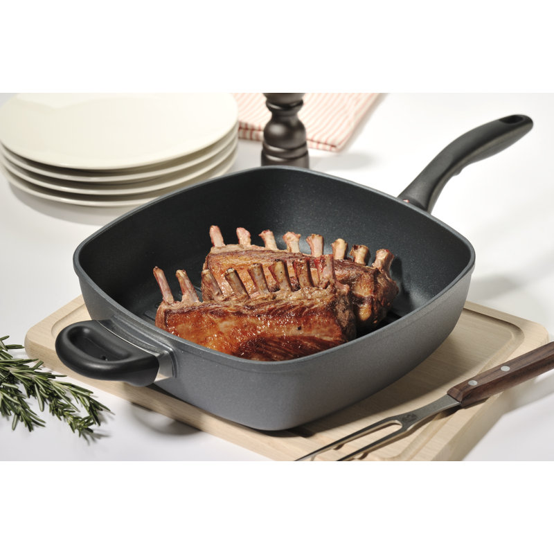 Saute Pan with Lid, 5-Qt.
