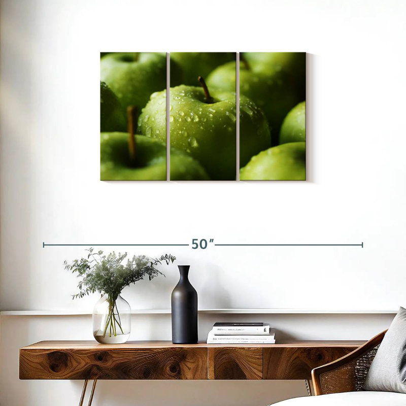 Yarlin Granny Smith Apples, 20" H x 33" W