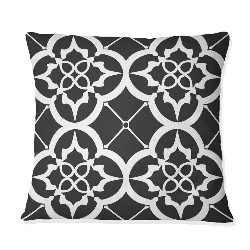 Coussin noir et blanc quadrilobe IV - Modern, H 16 po x l 16 po
